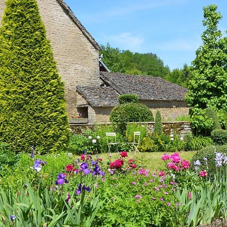 La Ferme Aux Glycines Hotel Aillevans ภายนอก รูปภาพ