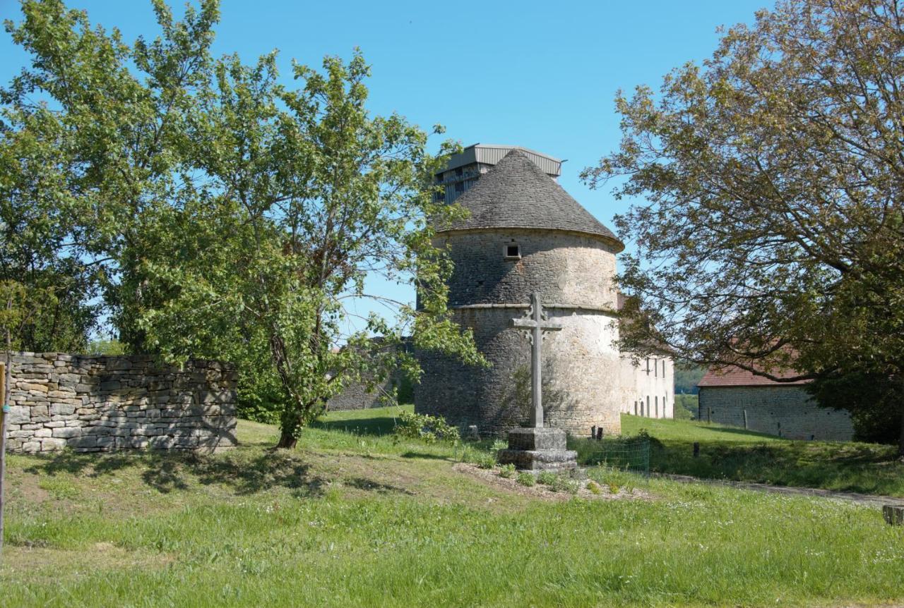 La Ferme Aux Glycines Hotel Aillevans ภายนอก รูปภาพ