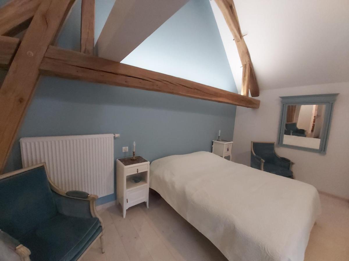 La Ferme Aux Glycines Hotel Aillevans ภายนอก รูปภาพ